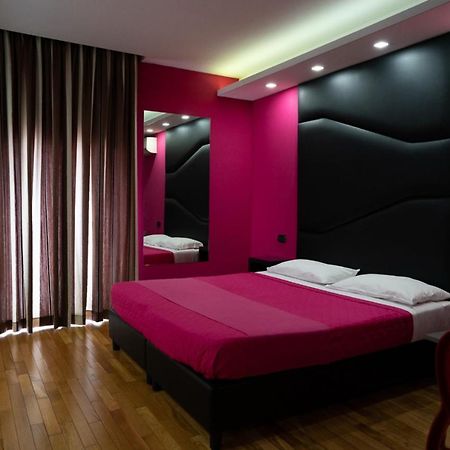 Sweet Central Hotel Caserta Ngoại thất bức ảnh