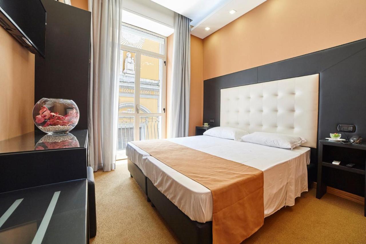 Sweet Central Hotel Caserta Ngoại thất bức ảnh