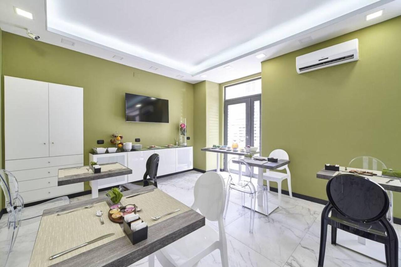 Sweet Central Hotel Caserta Ngoại thất bức ảnh