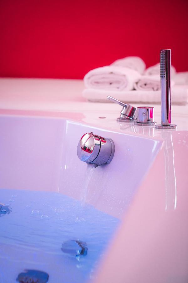 Sweet Central Hotel Caserta Ngoại thất bức ảnh